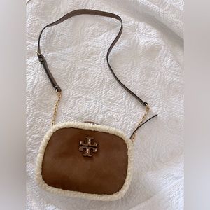 TORY BURCH Shearling Camera Crossbody Bag